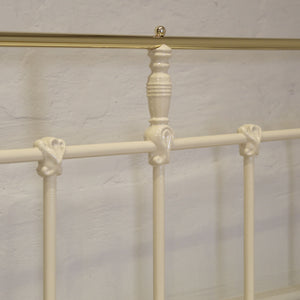 Double Antique Bed in Cream, MD185