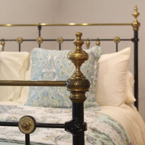 King Size Antique Bed in Black