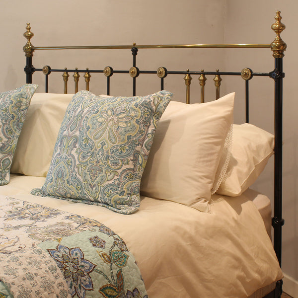 King Size Antique Bed in Black