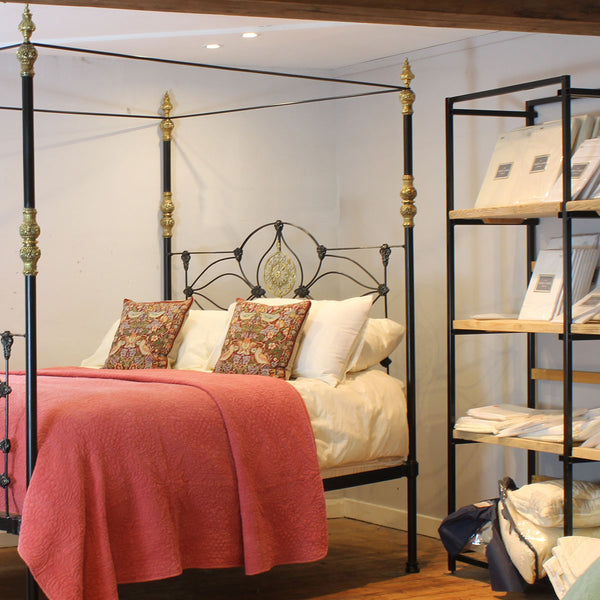 Antique Four Poster Bed in Black M4P58