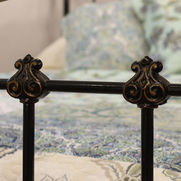 5ft Wide Brass and Iron Antique Bed Finished in Black MK338