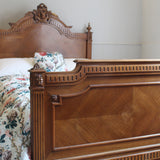 Renaissance Style Bed in Walnut WD64