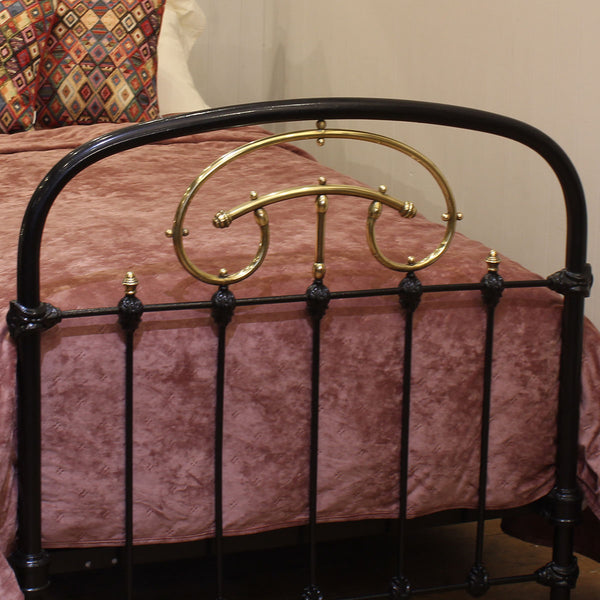 Single antique bed in black