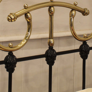 Single antique bed in black