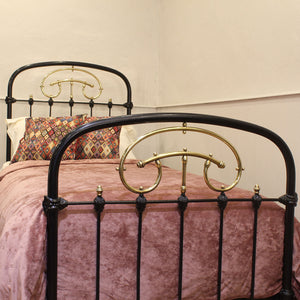 Single antique bed in black