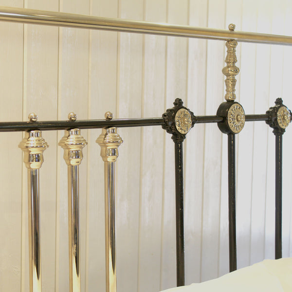 Super King Platform Bed in Black MSK97