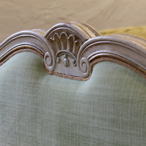 160cm Wide Upholstered Antique Bed WK195