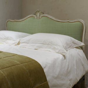 160cm Wide Upholstered Antique Bed WK195