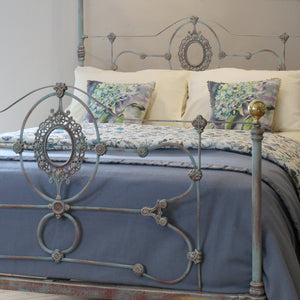 Antique Half Tester Bed in Blue Verdigris M4P39