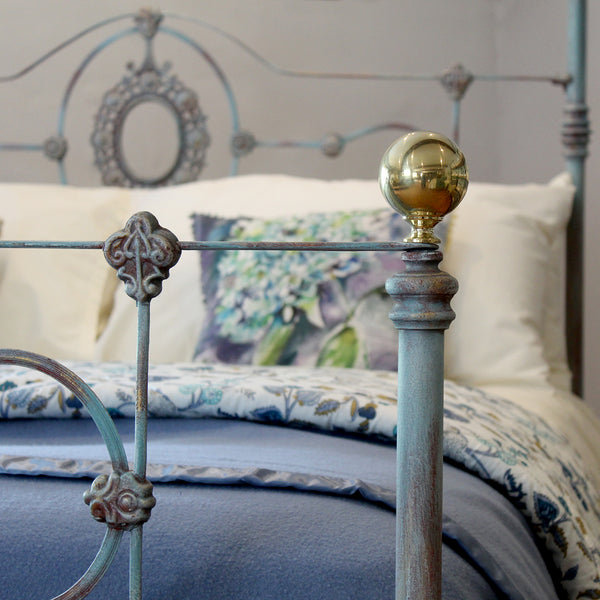 Antique Half Tester Bed in Blue Verdigris M4P39