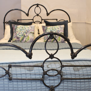 Double Cast Iron Bed in Black MD128 - SOLD