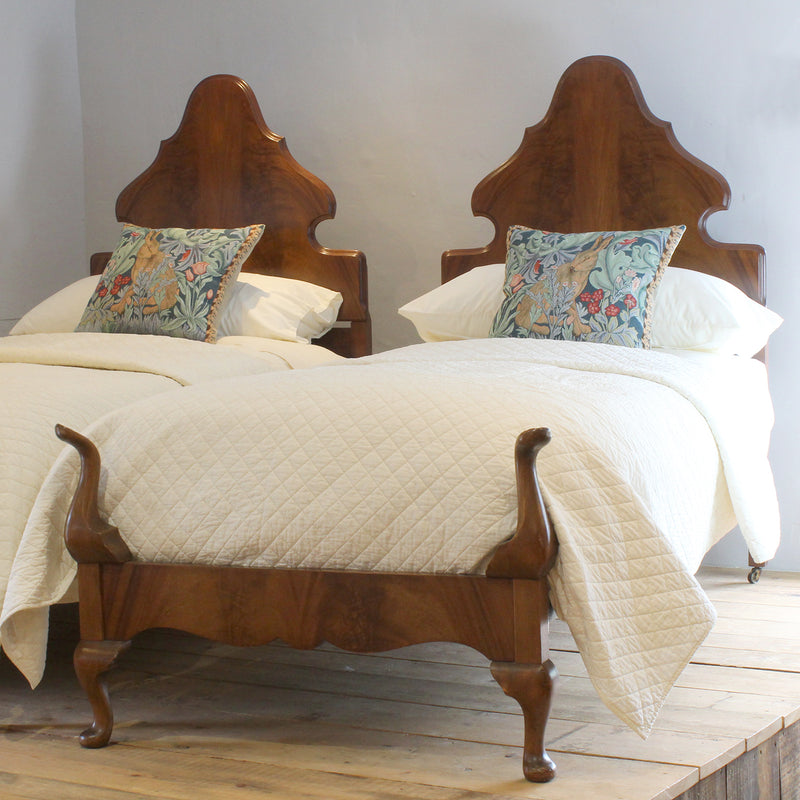 Pair of Queen Anne Style Mahogany Single Beds WP43